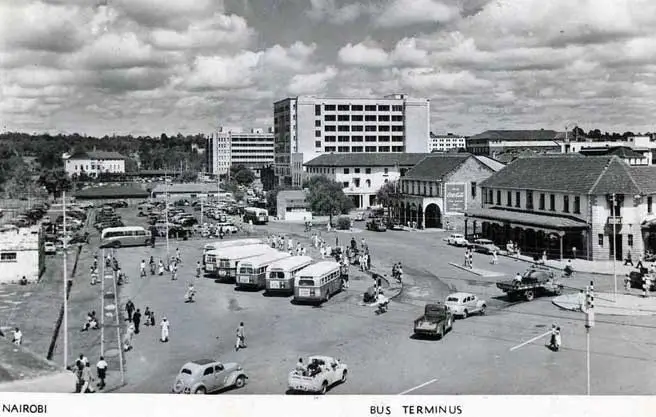 Bus Terminus opposite National Bank of India 1950